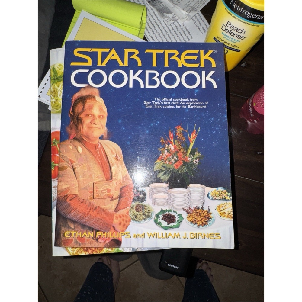 STAR TREK COOKBOOK By Ethan Phillips & William J. Birnes Printing January 1999